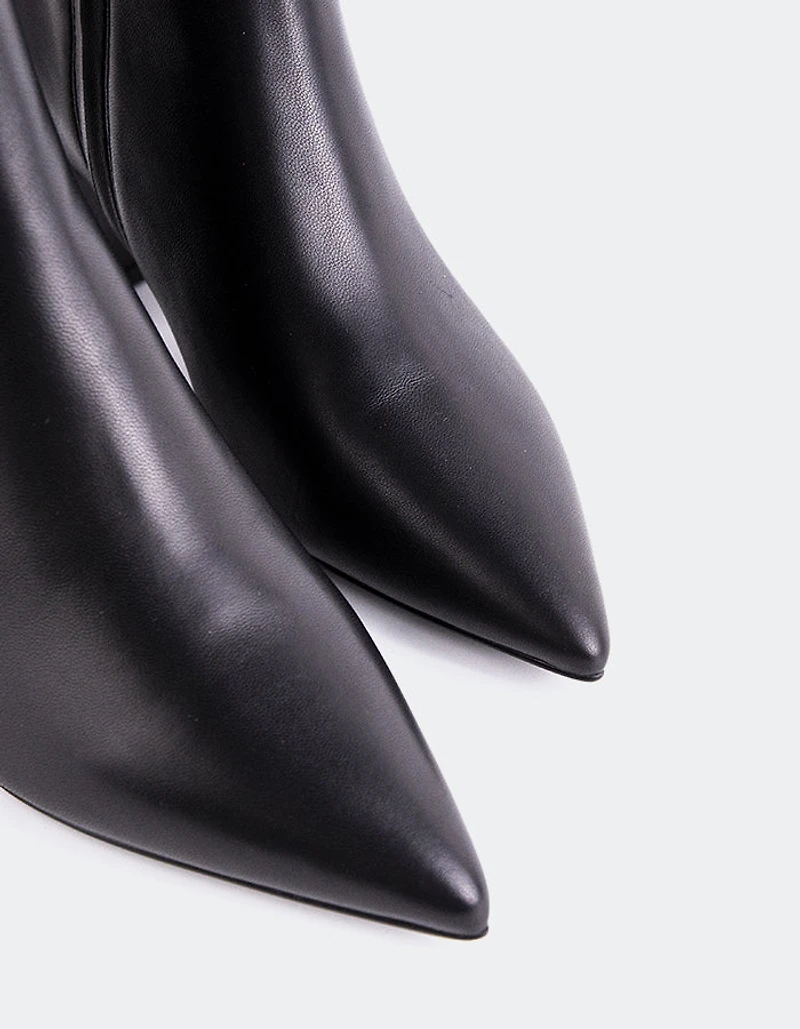 Eugenie Black Leather
