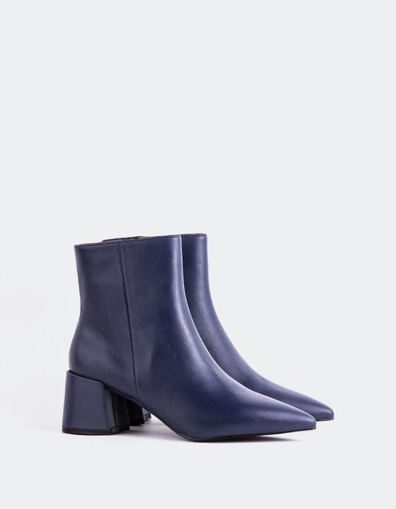 Eugenie Navy Leather