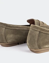 Ezzie Khaki Suede