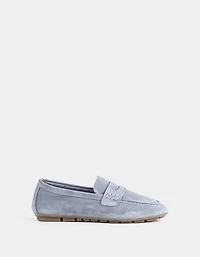 Ezzie Lt. Blue Suede