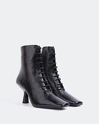 Fairlie Black Naplack