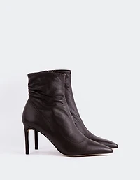 Farron Brown Leather