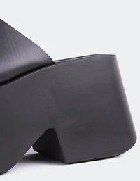 Fidèle Black Leather