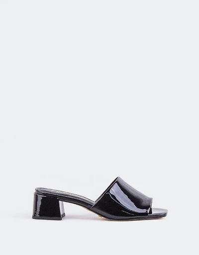 Fortunata Black Naplack