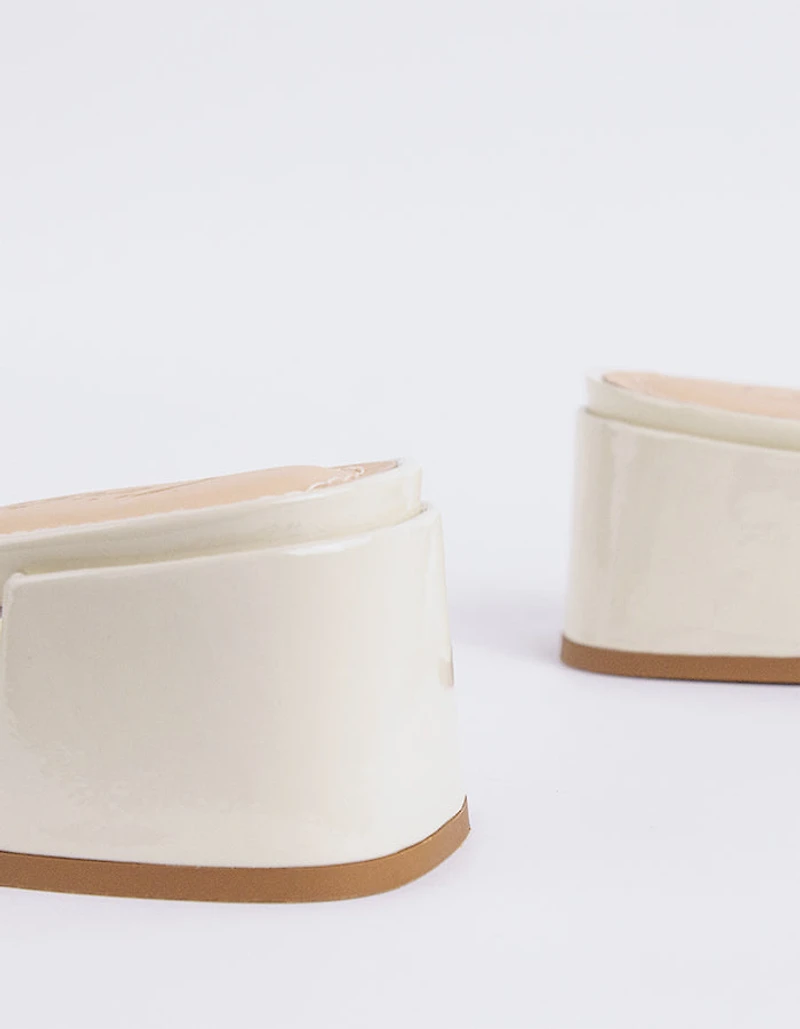Fortunata Off White Naplack