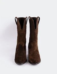 Freyr Brown Suede