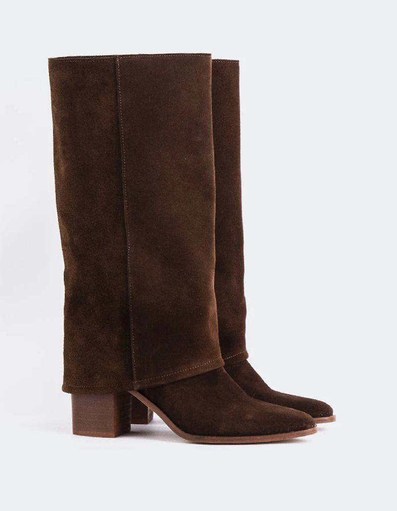 Frigg Brown Suede