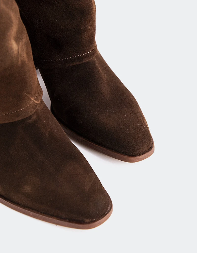 Frigg Brown Suede
