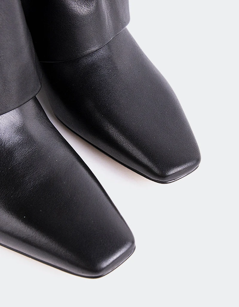 Galvani Black Leather