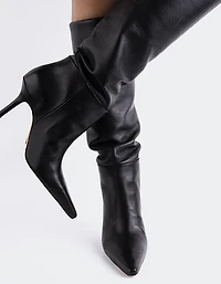 Gladez Black Leather