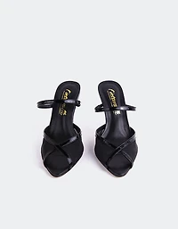 Gloxinia Black Leather