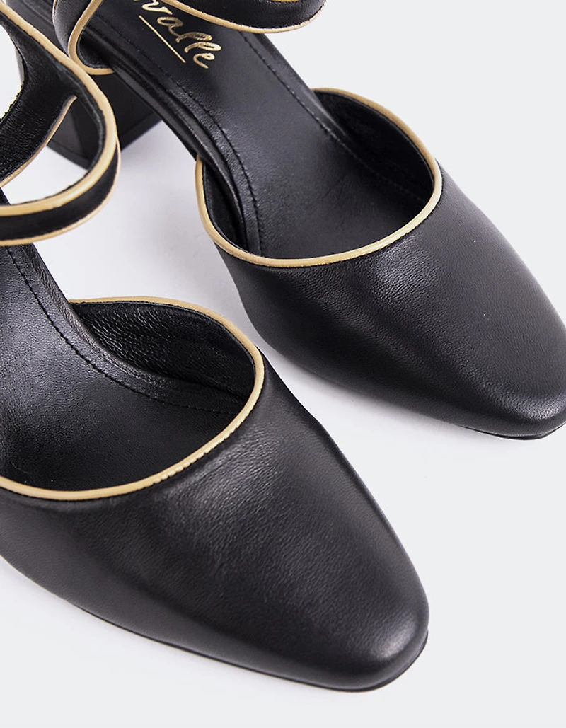 Gouda Black Leather