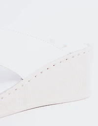 Govina White Leather