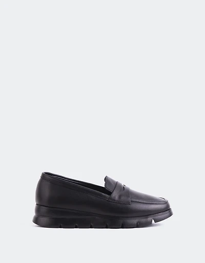 Harmani Black Leather
