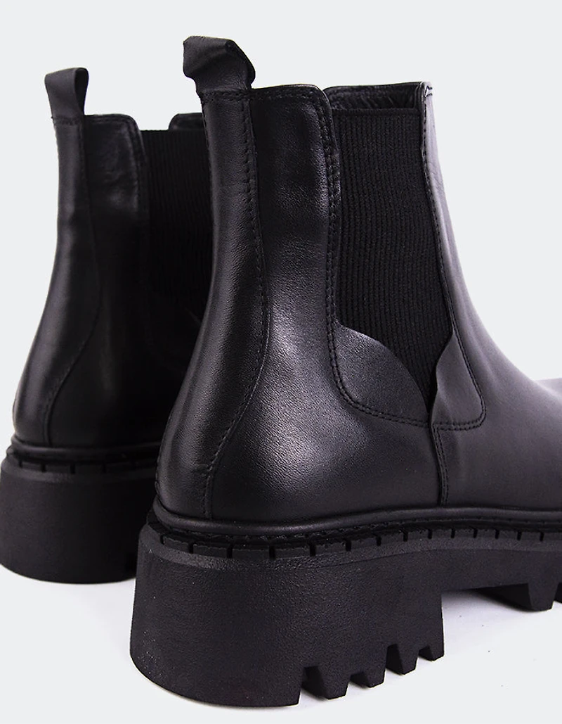 Hayes Black Leather