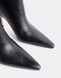 Hazley Black Leather