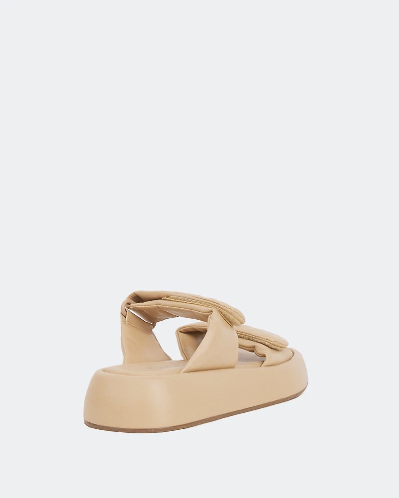 Isoria Camel Leather
