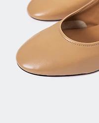 Jarotes Camel Leather