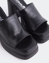 Kalamata Black Leather