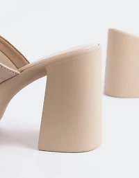 Kalamata Nude Leather