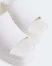 Kalamata White Leather