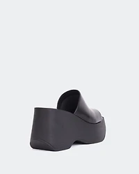 Klum Black Leather