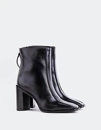 Krakow Black Leather