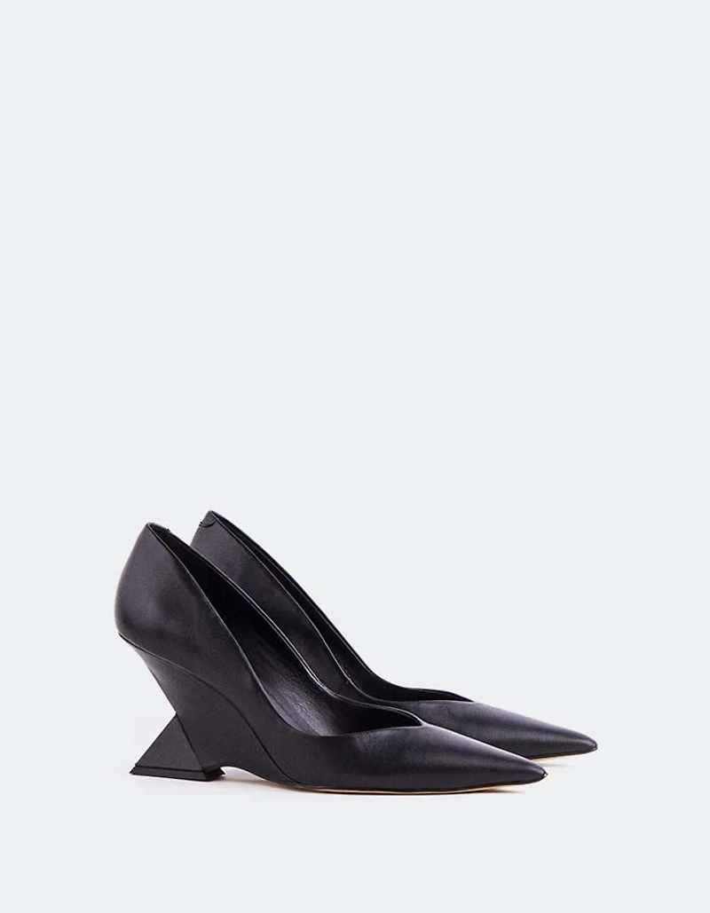 Kressy Black Leather