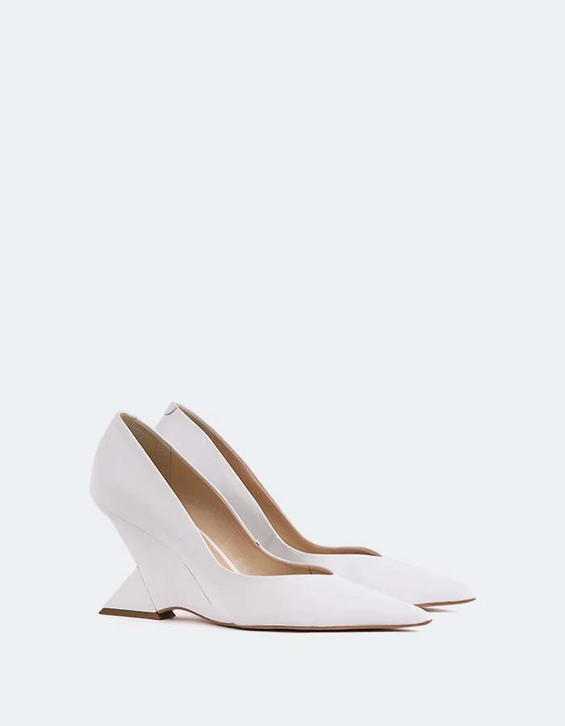 Kressy White Leather