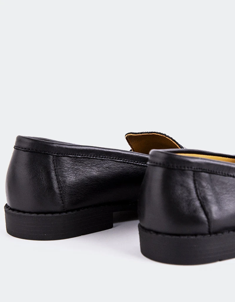 Lettine Black Leather