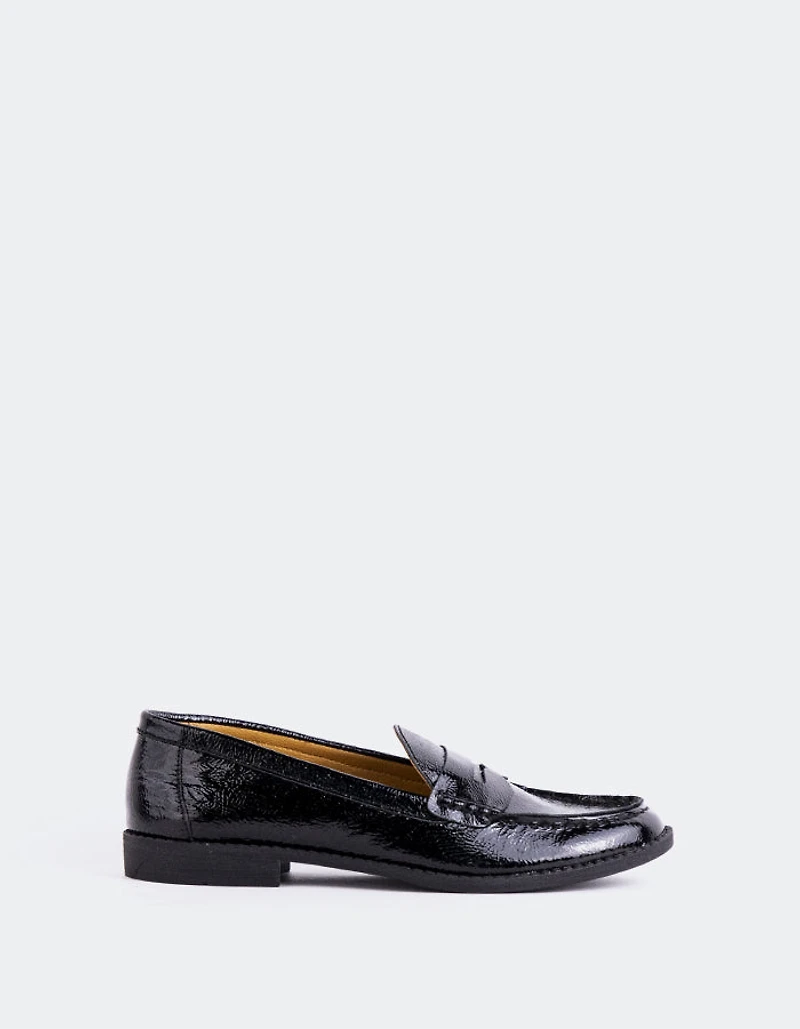 Lettine Black Naplack