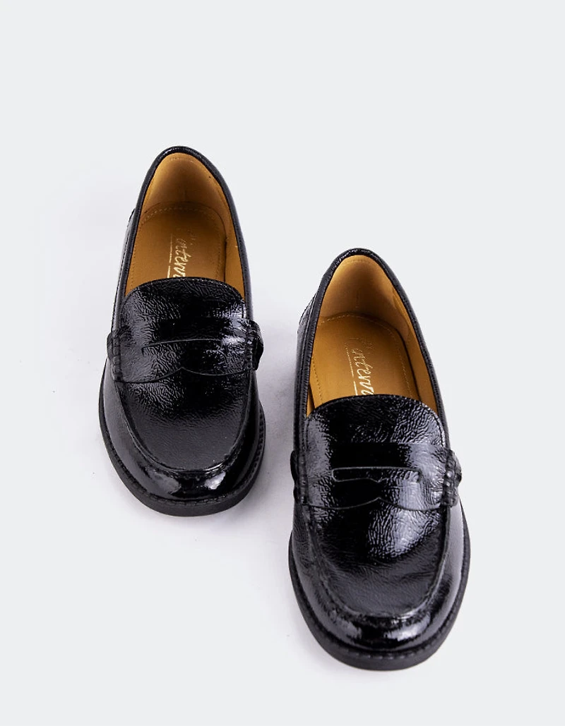 Lettine Black Naplack