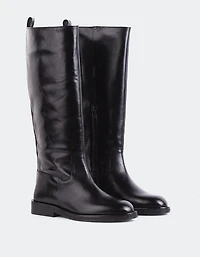 Lherma Black Leather