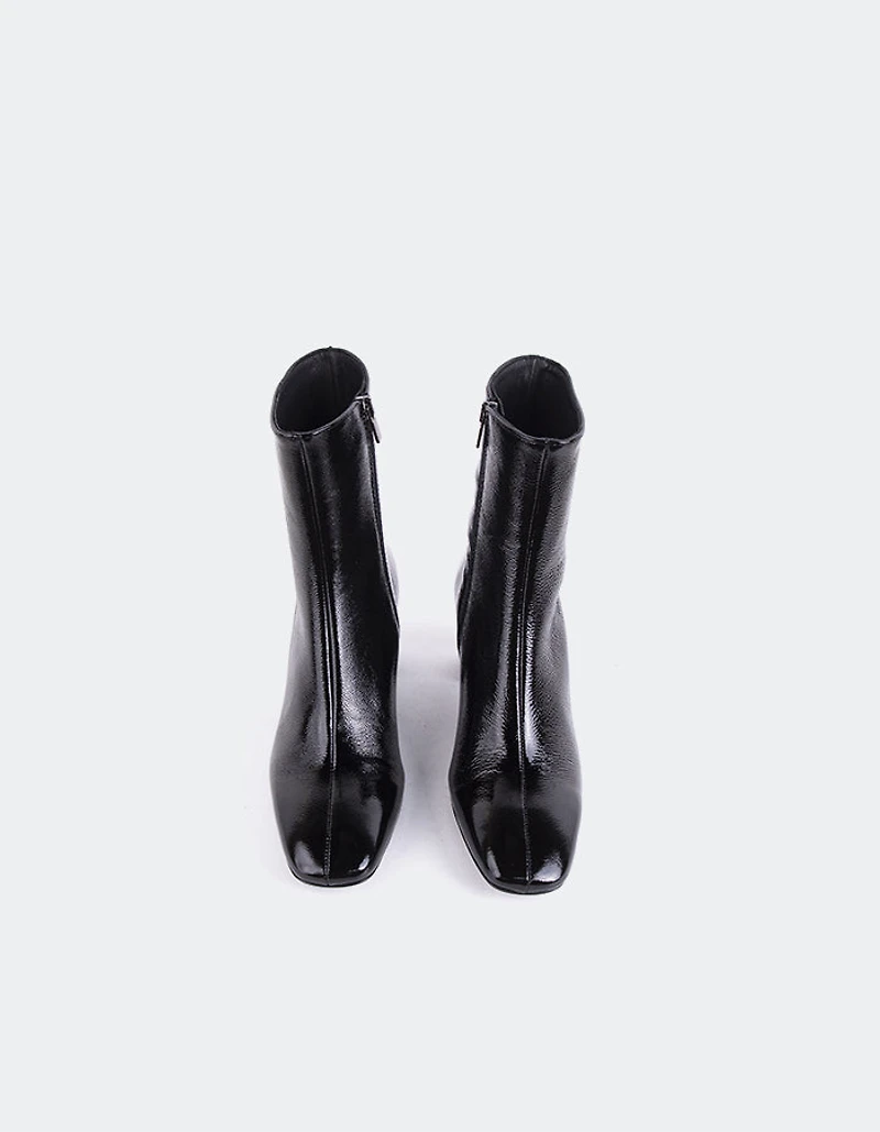 Lioni Black Naplack