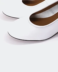 Lisbeth White Leather