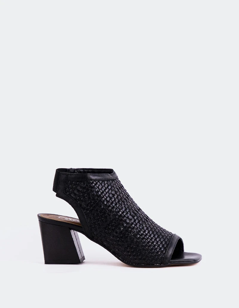 Liza Black Leather