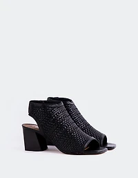 Liza Black Leather