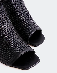 Liza Black Leather