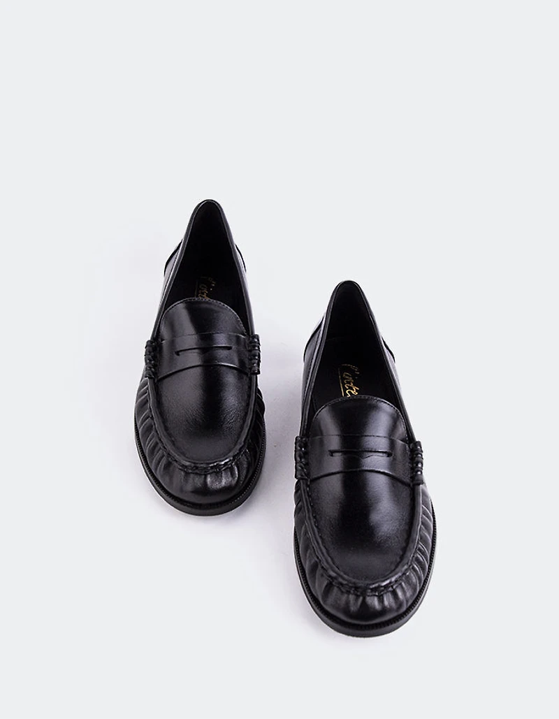 Luchino Black Leather