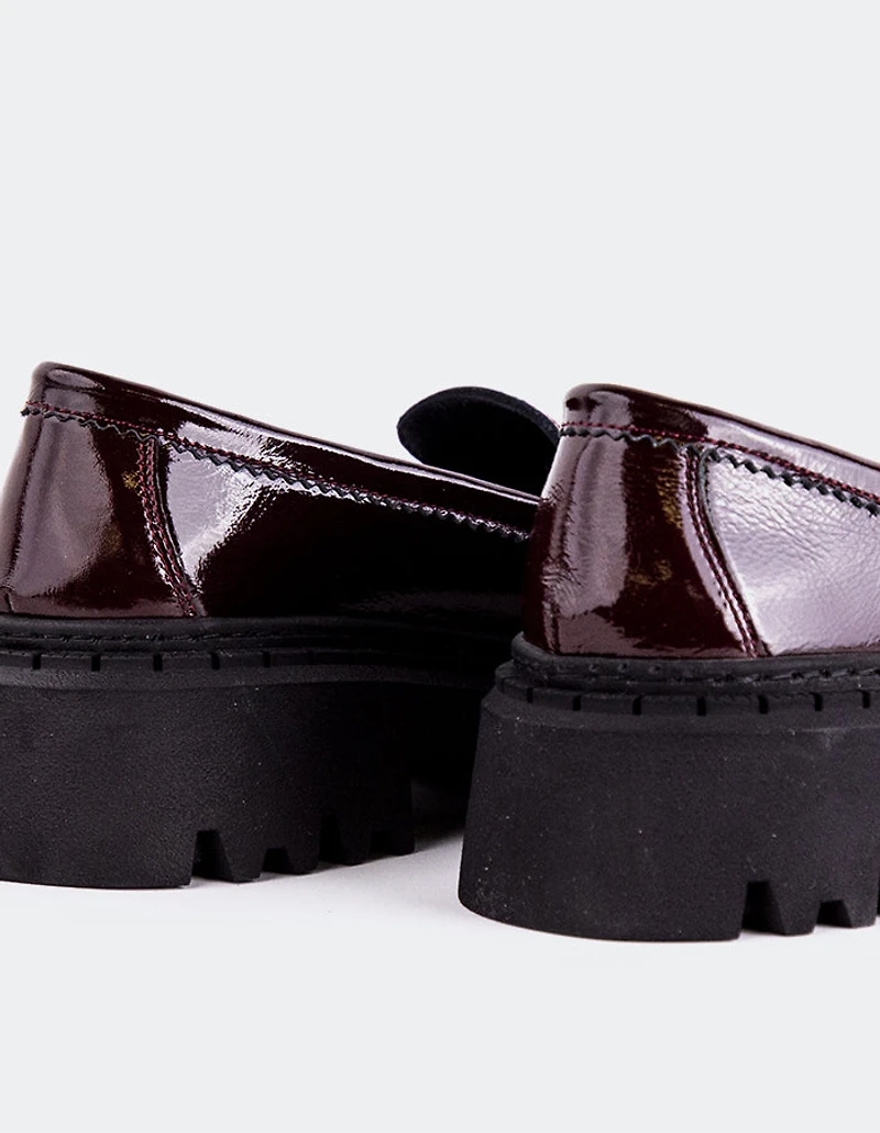 Lydia Burgundy Patent