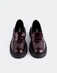 Lydia Burgundy Patent