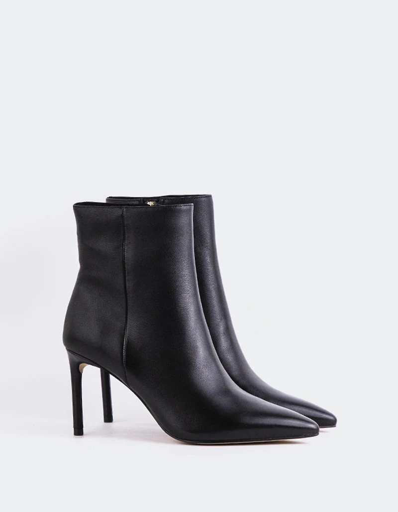 Lyle Black Leather