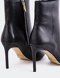 Lyle Black Leather