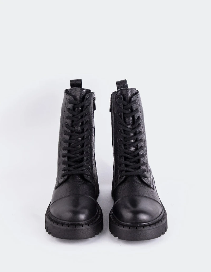 Marieville Black Leather