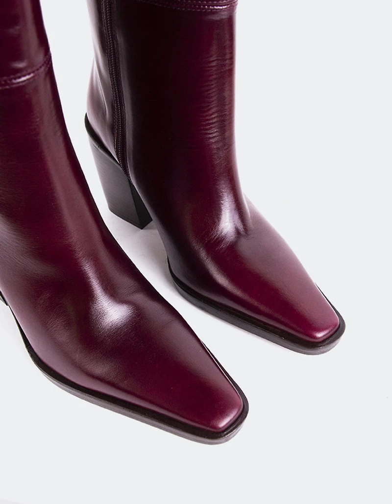 Melville Burgundy Leather