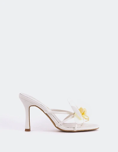 Meren White Leather