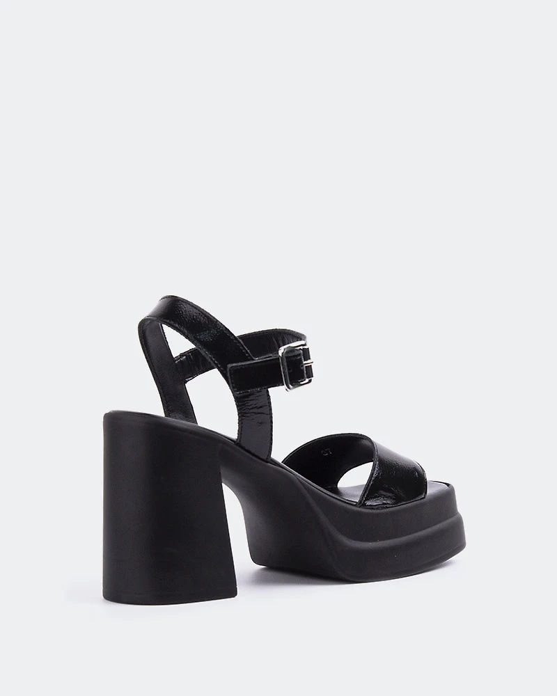 Messina Black Naplack