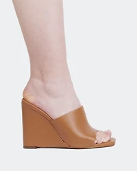 Minerva Tan Leather