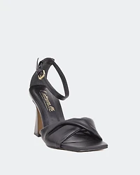 Moala Black Leather