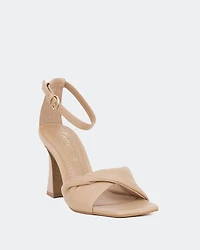 Moala Camel Leather